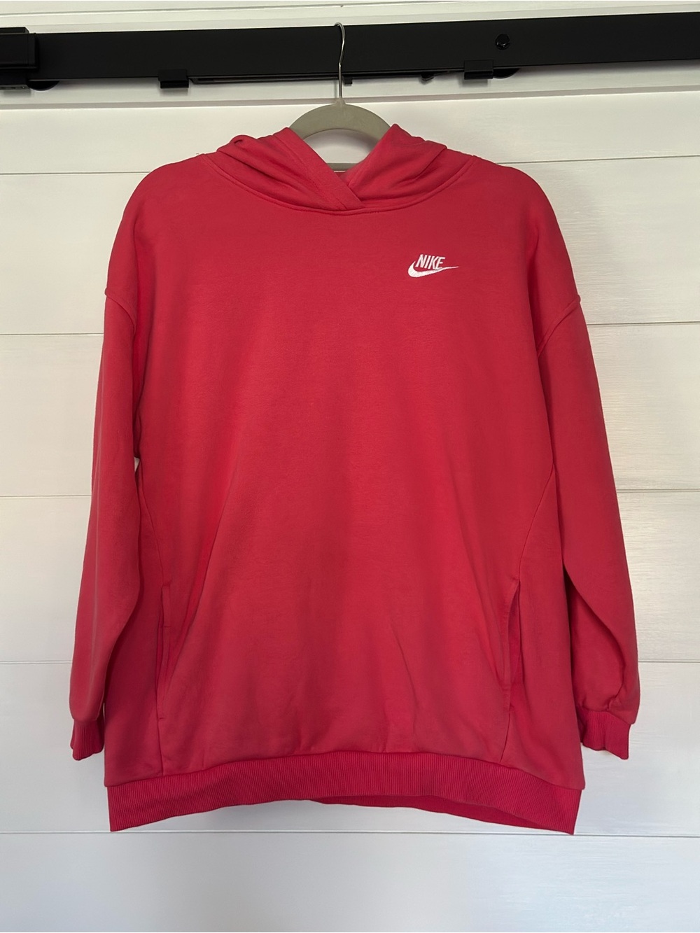 Nike Women’s Pink Hoodie Sweatshirt